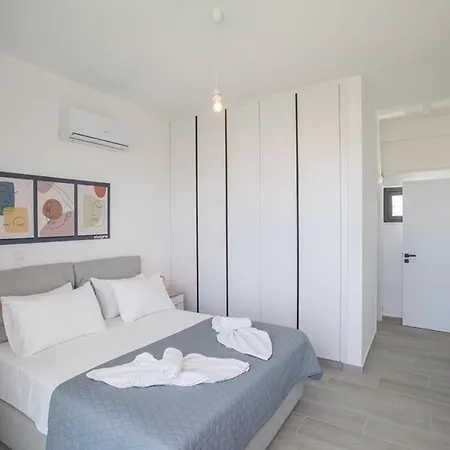 The Complete Guide To Renting Your Exclusive Holiday In With Private Pool And Close To The Beach 1699 빌라 *